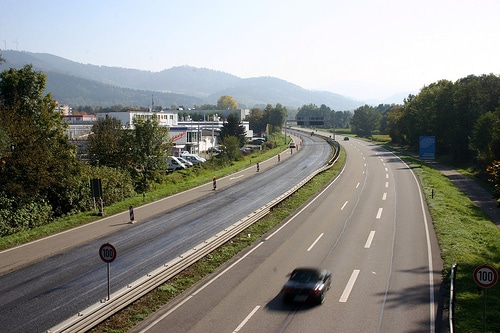Autobahn I by tillwe Geschwindigkeitsbeschränkung am Ende der Autobahn? width=