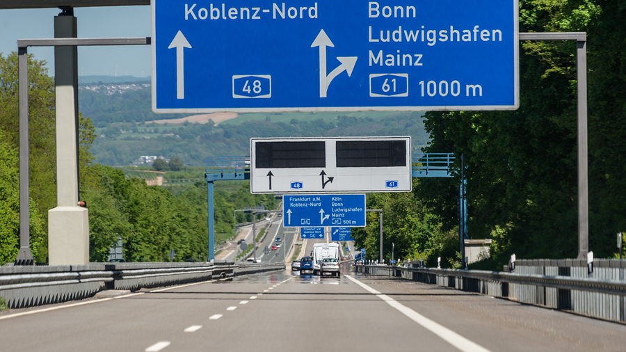Geschwindigkeitsbegrenzung auf Autobahn – Anfechtungsklage hiergegen