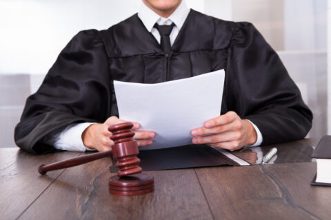 Bußgeldurteil - Urteilsaufhebung bei verspäteter Absetzung wegen Arbeitsüberlastung Richter