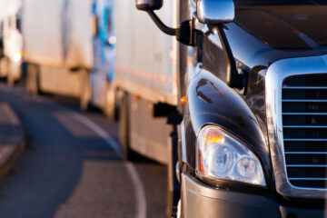 Durchführung von Lkw-Transporten unter Überschreitung der zulässigen Fahrzeugbreite