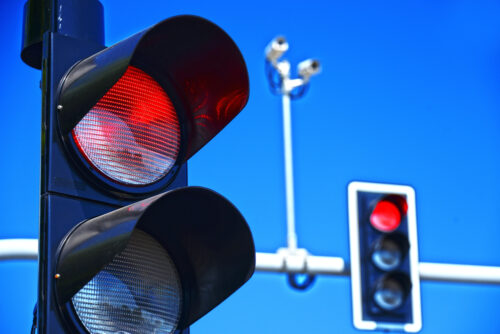 Rotlichtverstoß - Absehen von Fahrverbot bei Augenblicksversagen