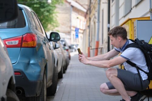 Fotografieren von Falschparkern und Fotoübermittlung an Polizei - Verstoß gegen DSGVO