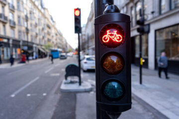 Rotlichtverstoß eines Fahrradfahrers bei Dauerrot einer Wechsellichtzeichenanlage